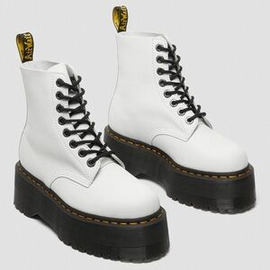 Dr. Martens 1460 Pascal Max Leather Platform
